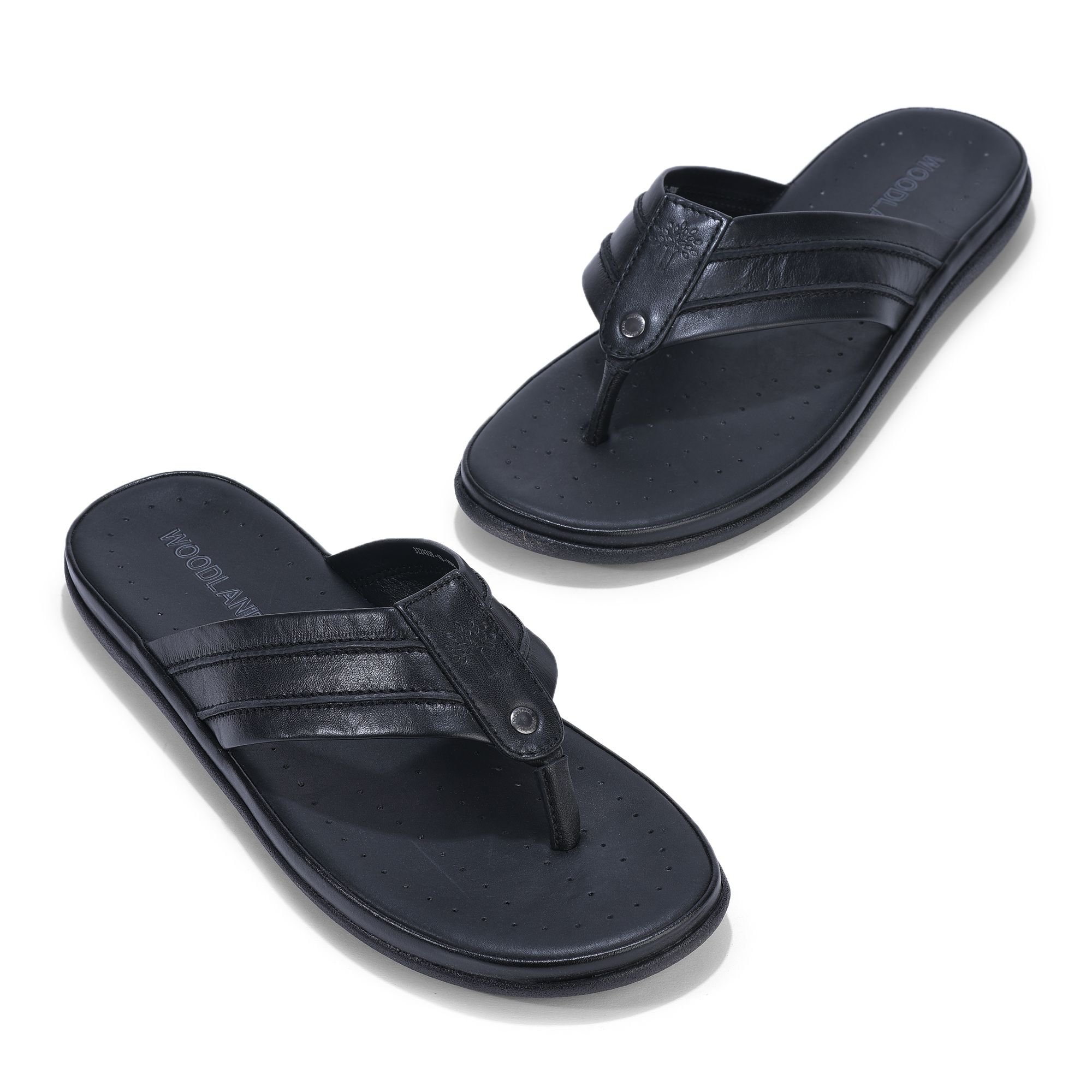 Black casual slipper for men