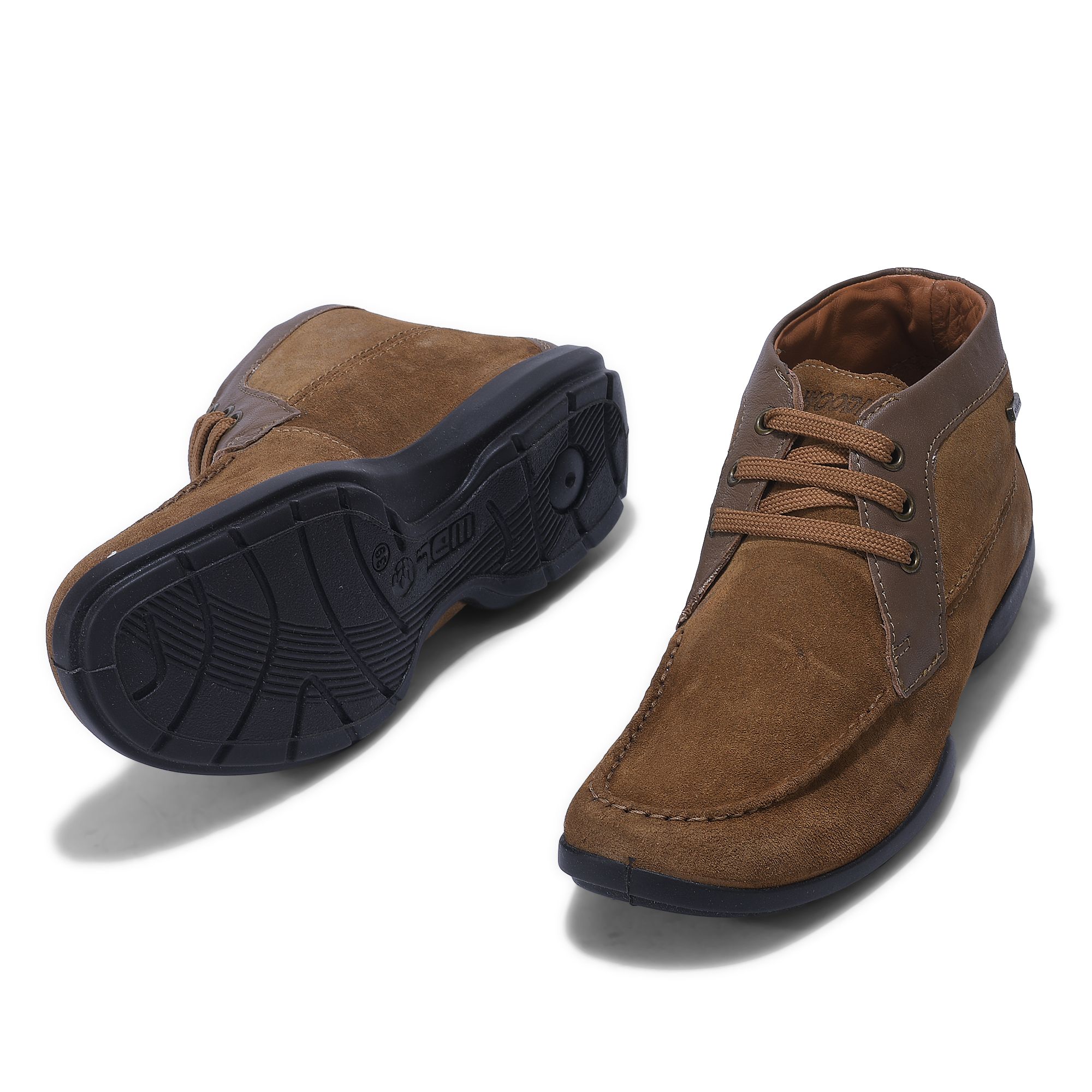 Woodland panelled cheap chukka boots