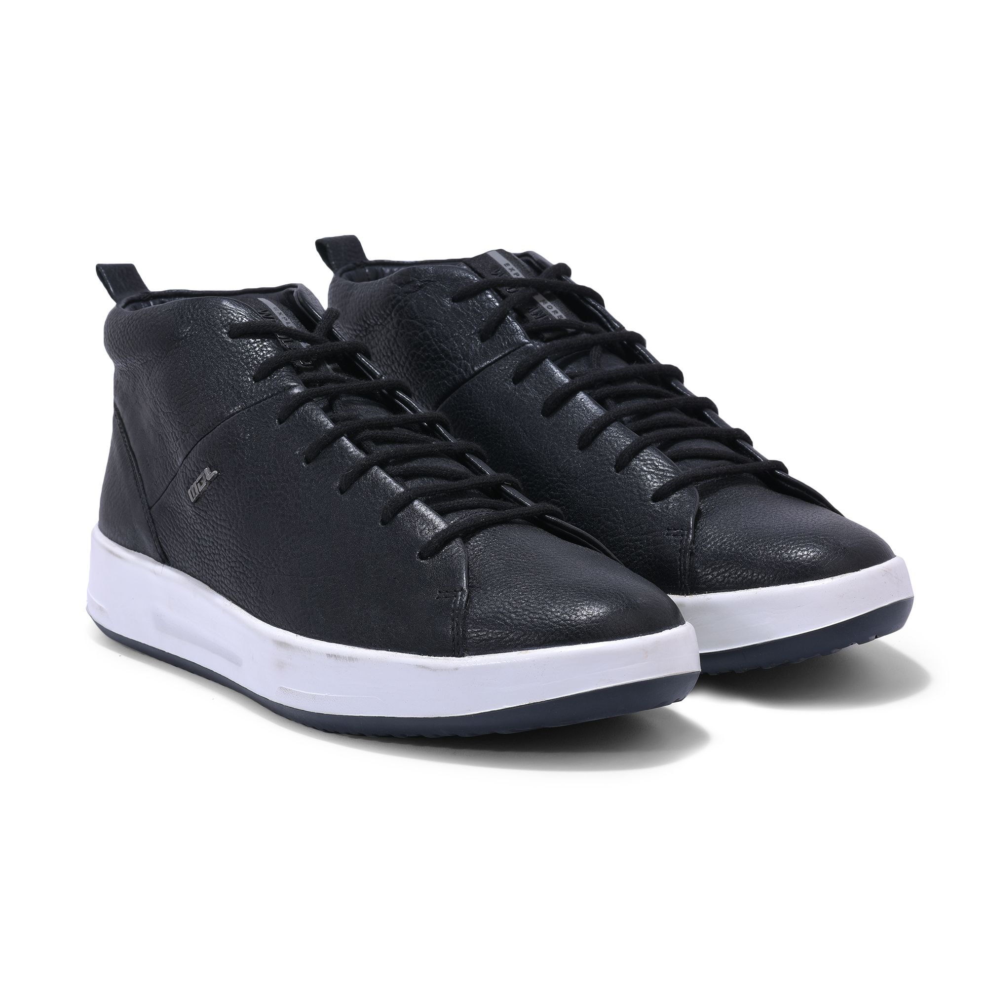 Woodland Black Casual Sneakers for Men