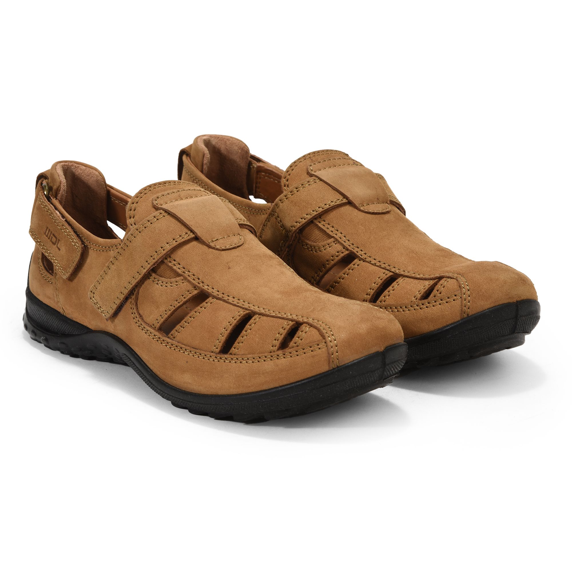 Woodland Red toe grip sandals