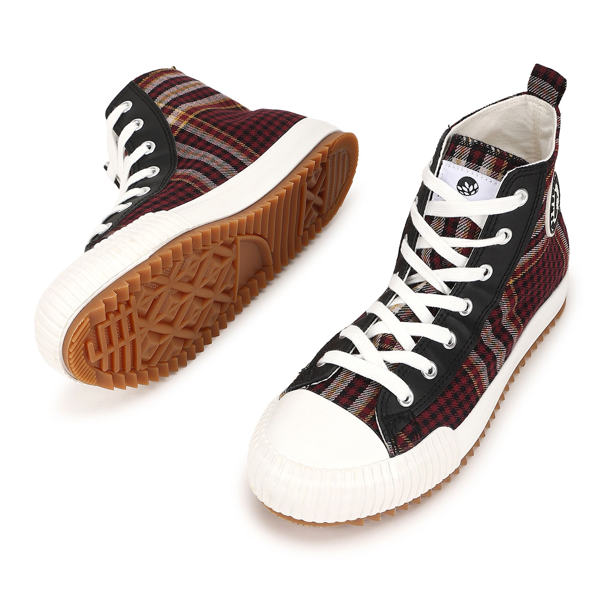 Maroon canvas clearance shoes