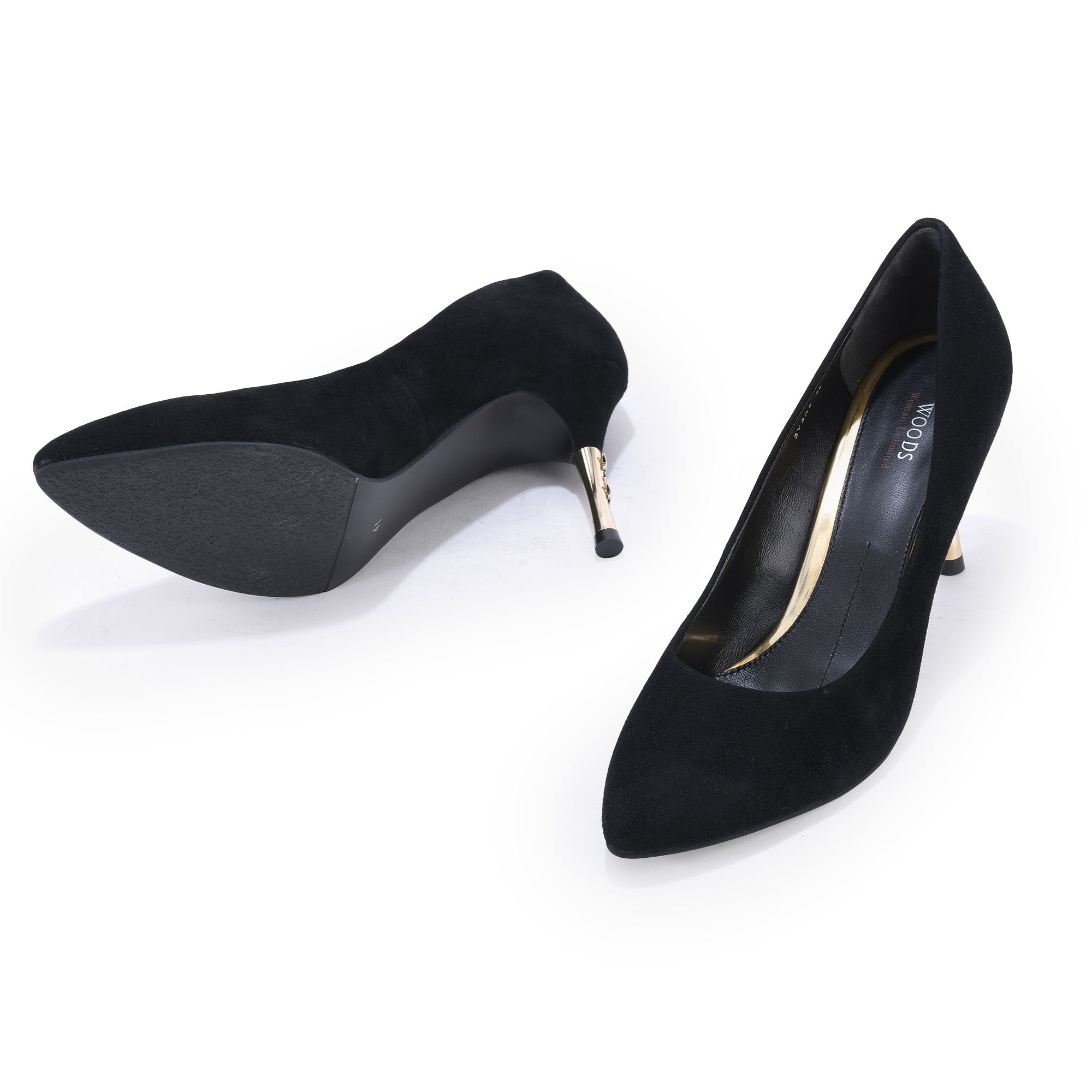 BLACK pointed toe pumps