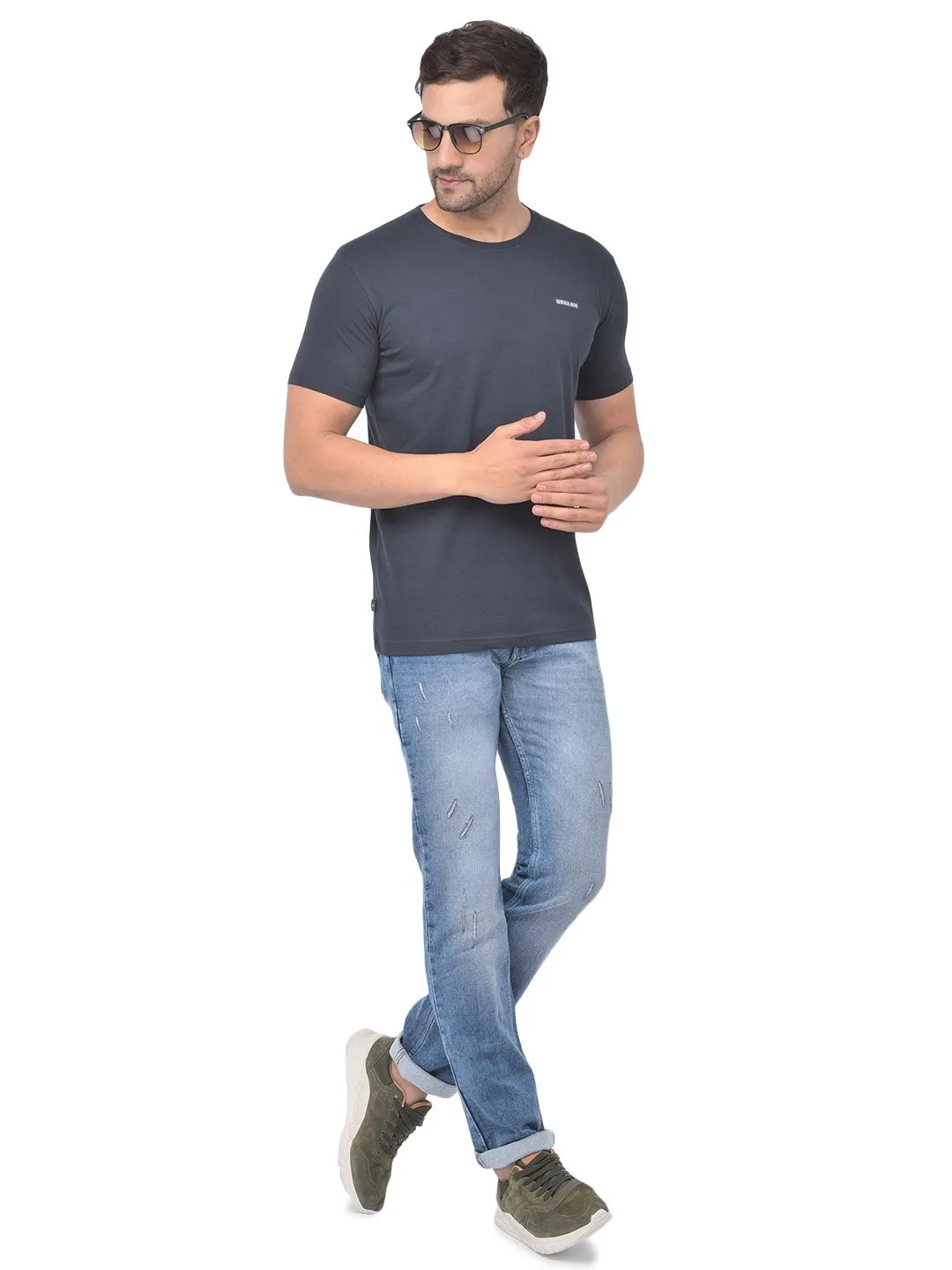 navy-t-shirt-for-men-2