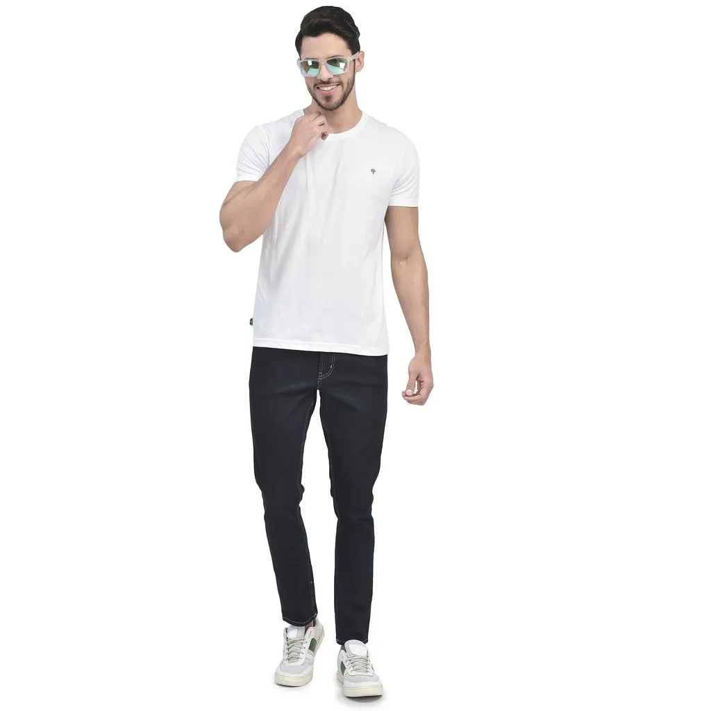 white-crew-neck-t-shirt-for-men-4