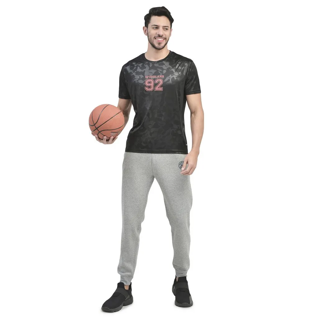 black-crew-neck-t-shirt-for-men-6