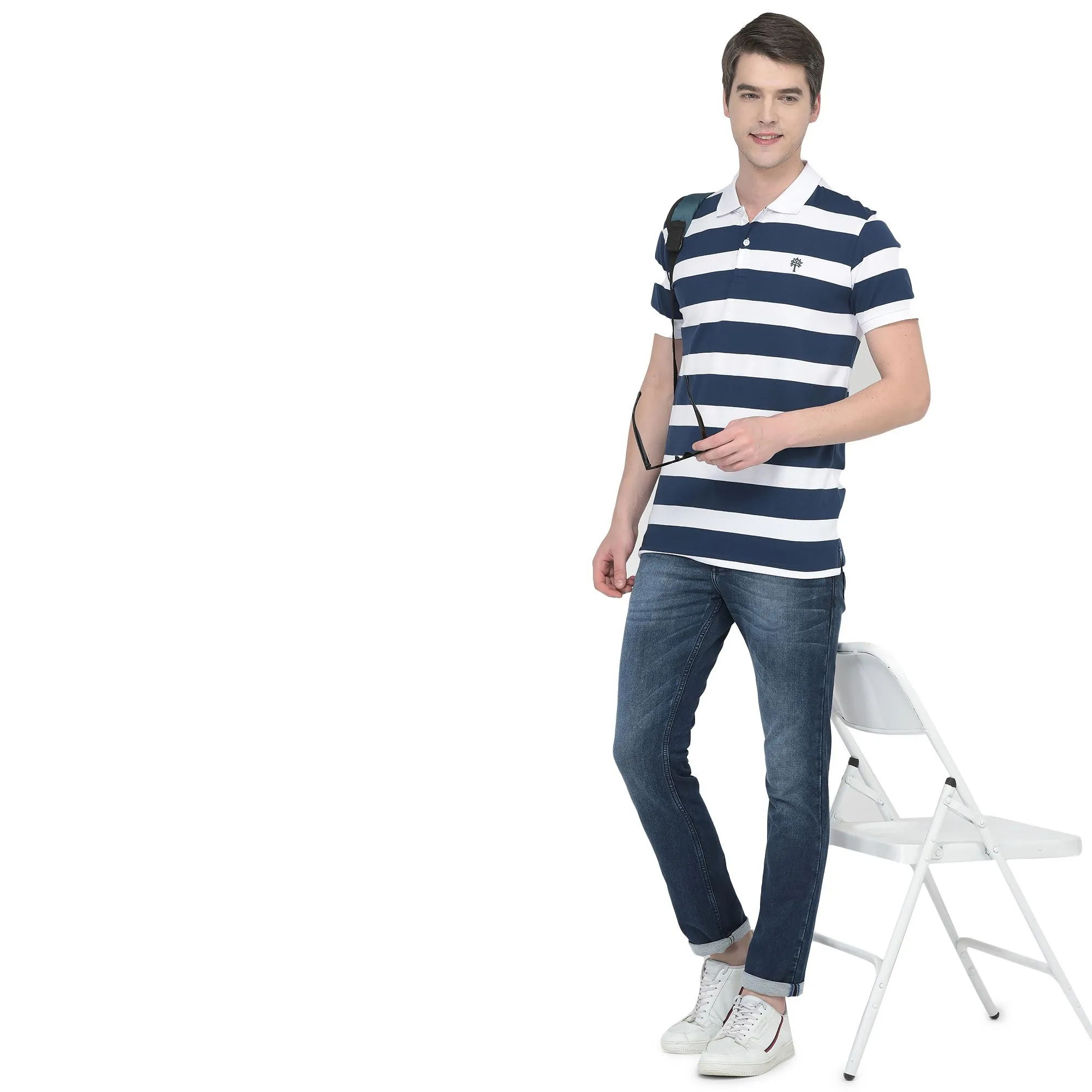 white-navy-polo-t-shirt-for-men-1