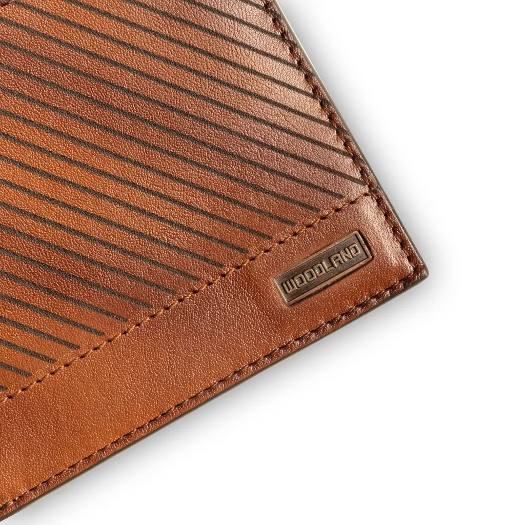 Brown leather wallet for men - Thumbnail 2