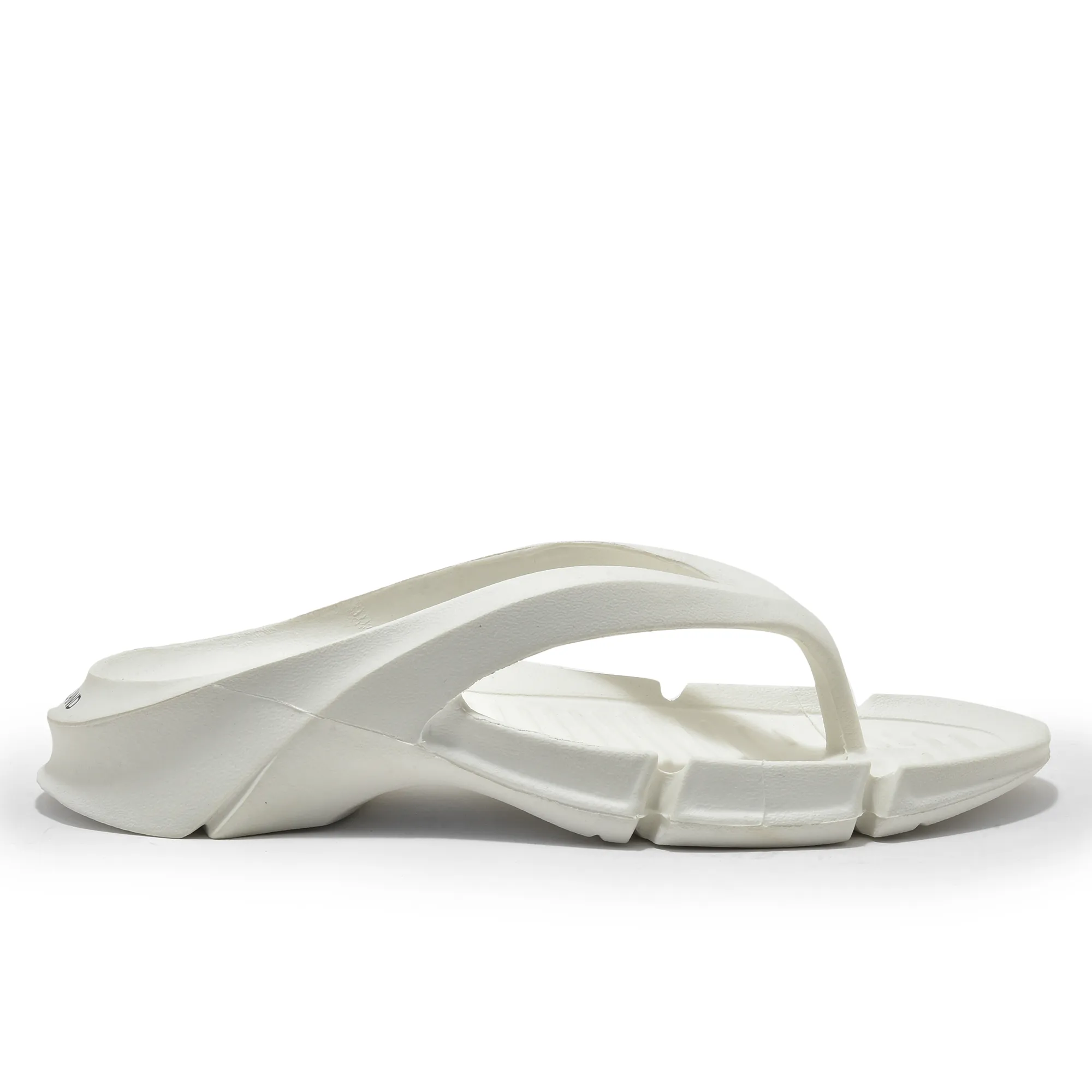 white-slipper-for-men