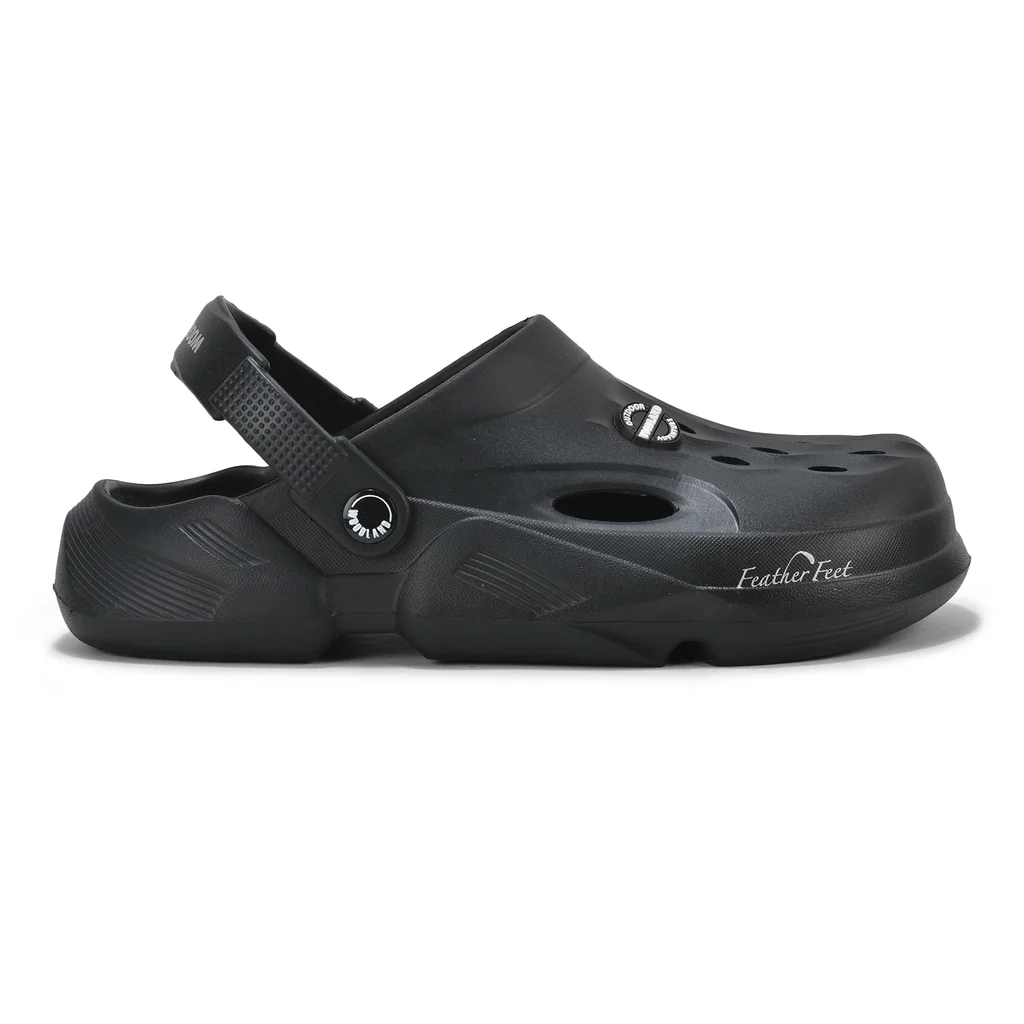black-clogs-for-men-1