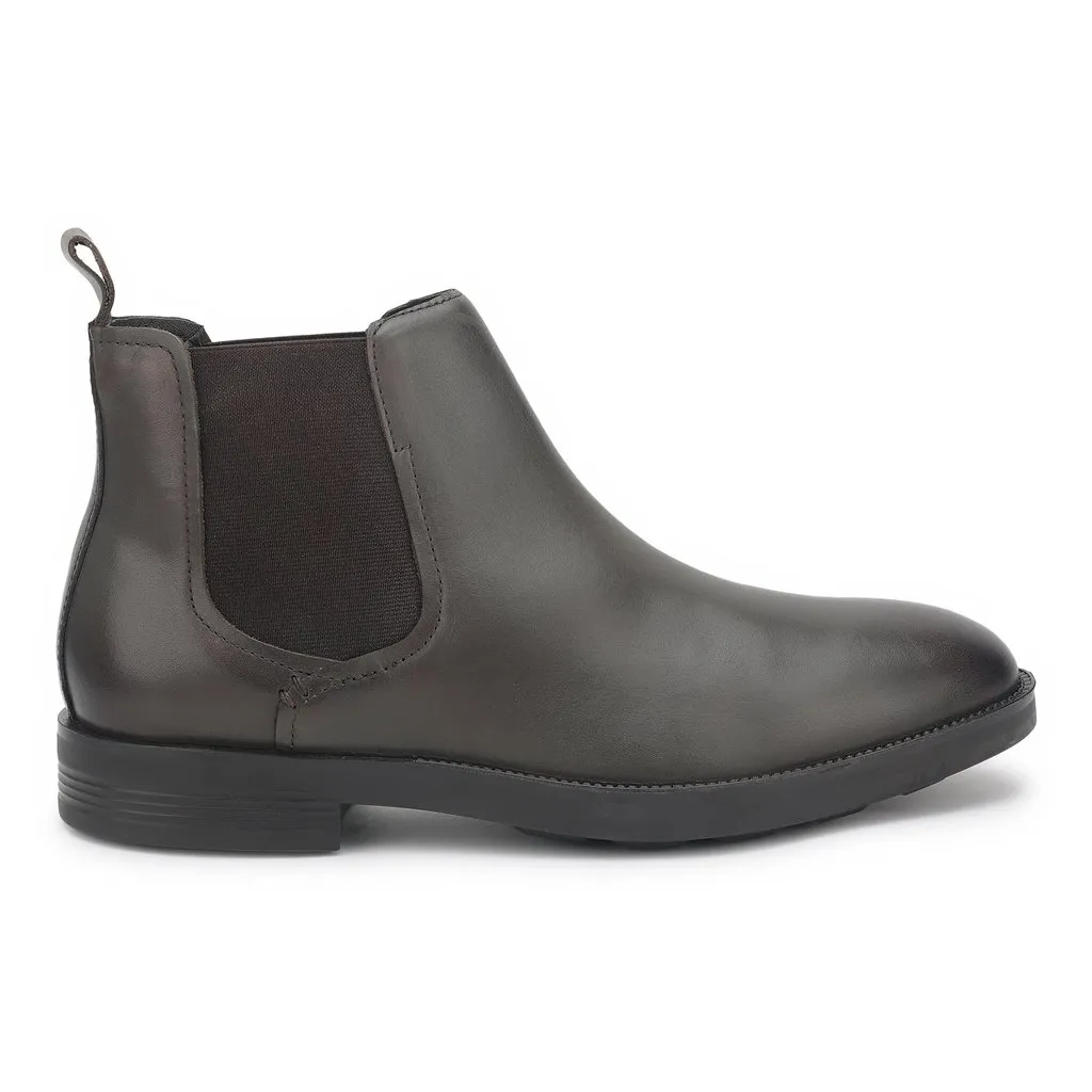 brown-chelsea-boot-for-men