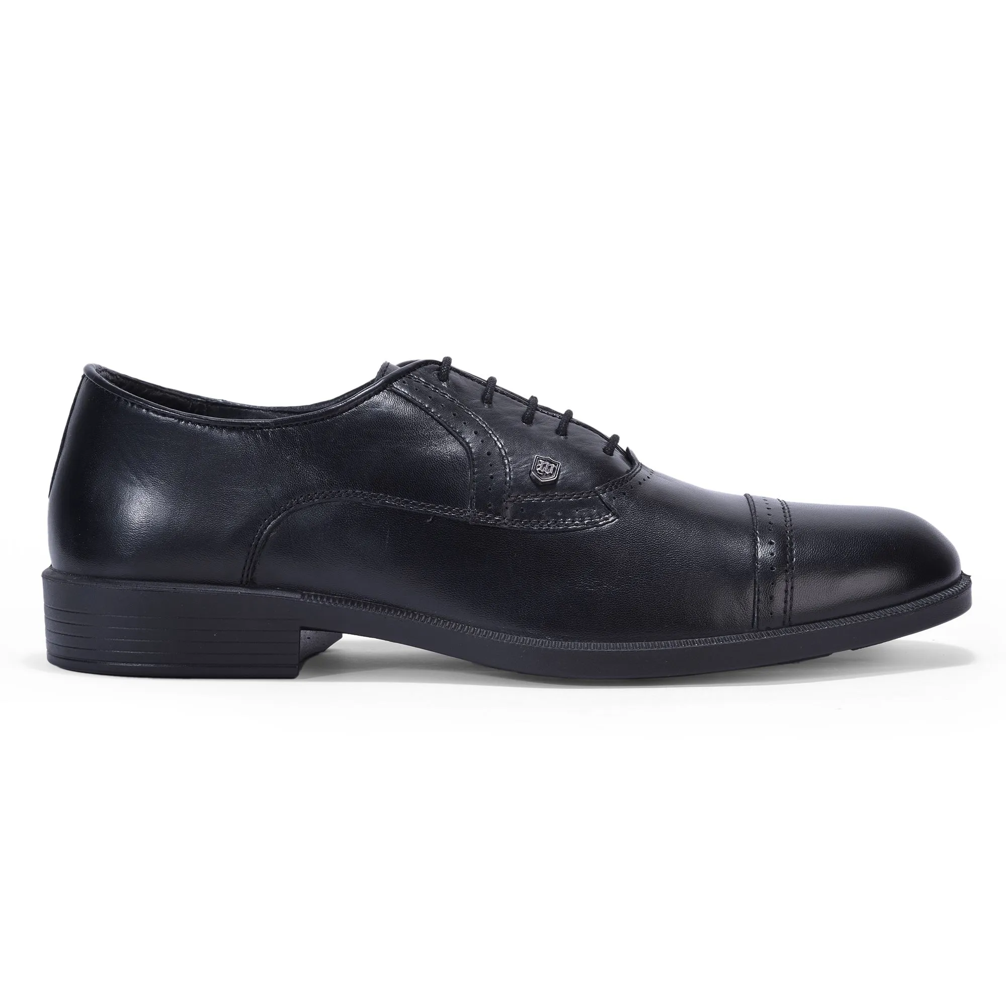 Black formal shoes for men - Image 1