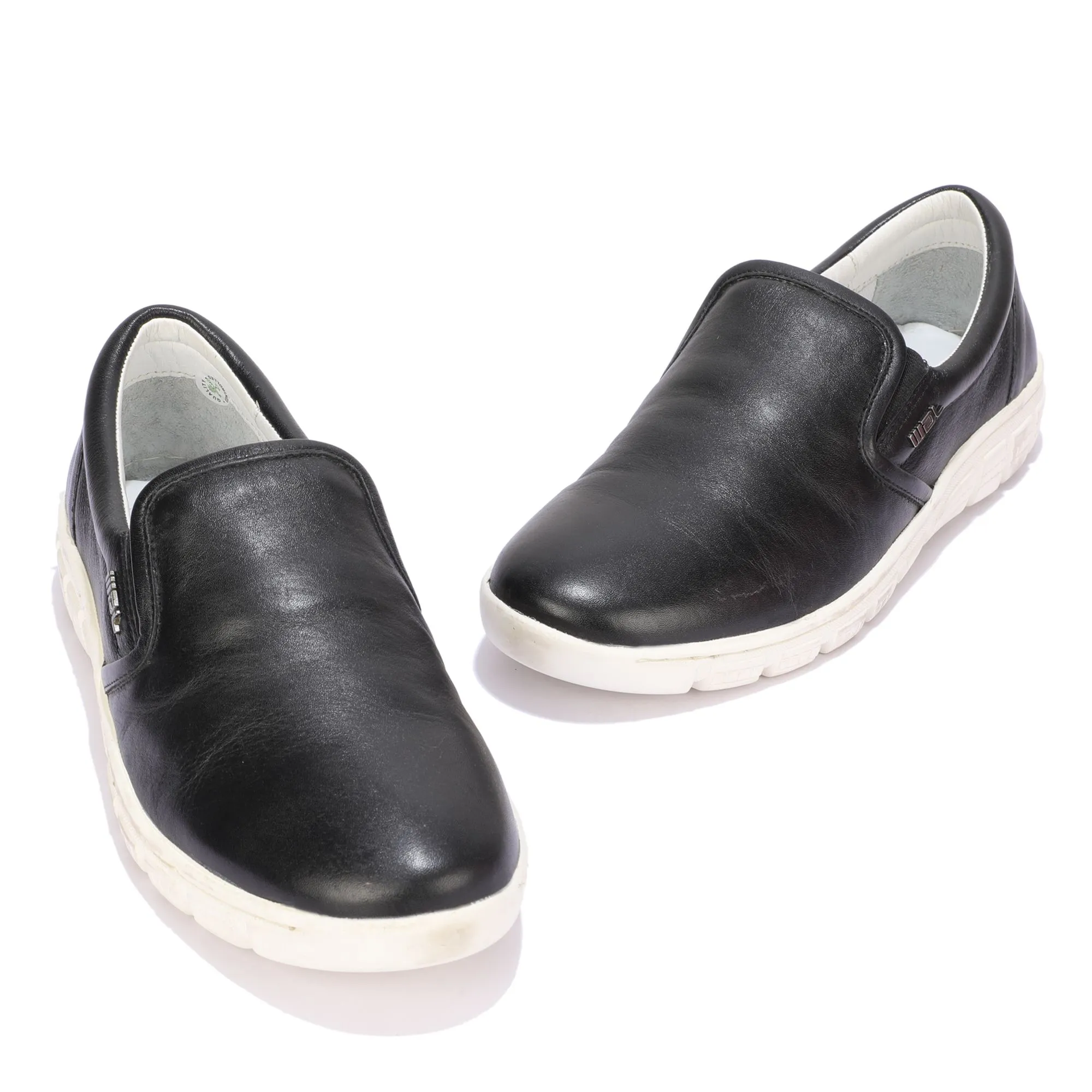 Black slip-on shoes for men - Thumbnail 2