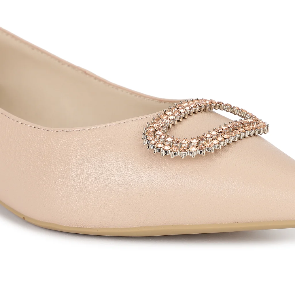 Woods Elegant Women’s Beige Softy Bally Shoes - Thumbnail 3