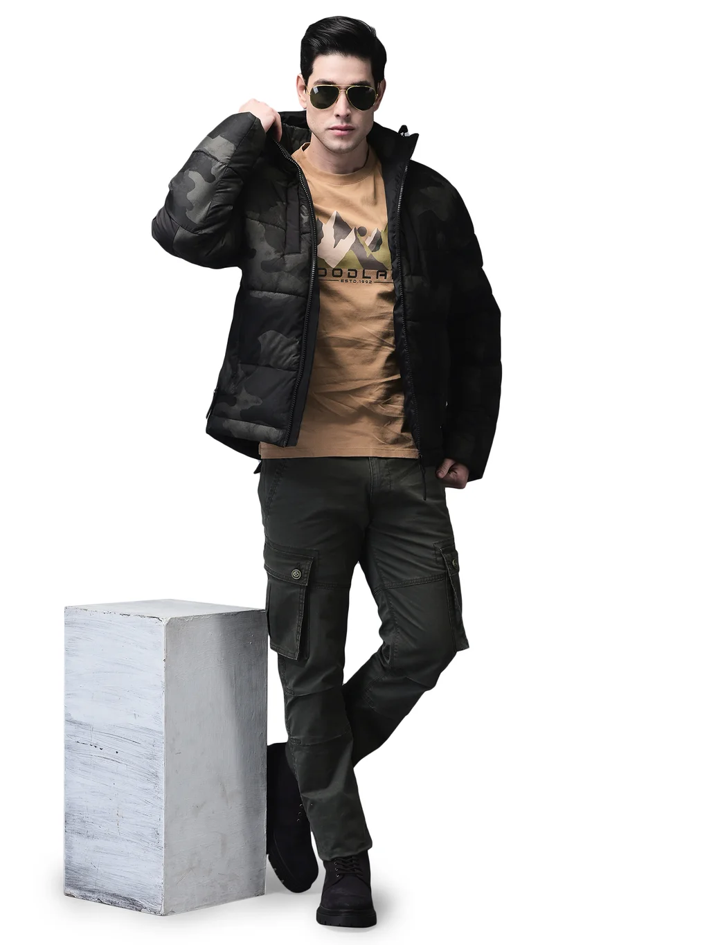 Camouflage green jacket for men with hood - Thumbnail 8