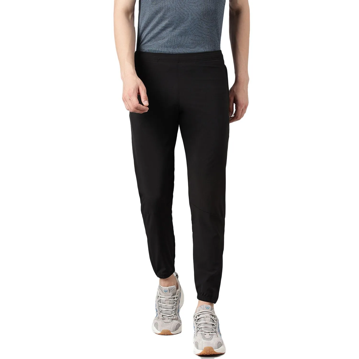black-track-pants-for-men-6