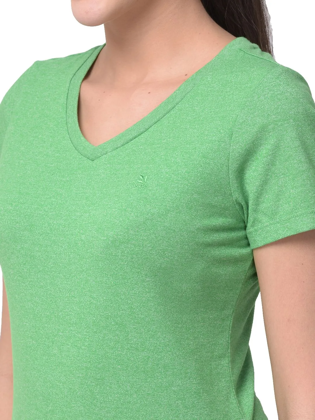 Classic green V-neck T-shirt - Thumbnail 3